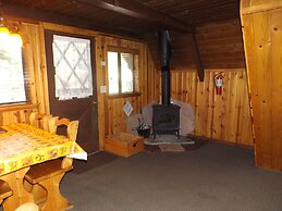 Arizona Mountain Inn and Cabins
