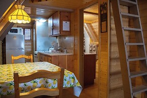 Arizona Mountain Inn and Cabins