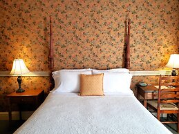 Iron Horse Hotel