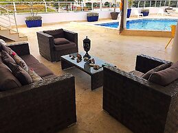 Vista Marina Residence