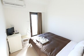 Oak Hotel Edo - Hostel