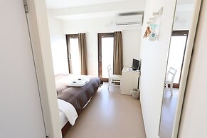 Oak Hotel Edo - Hostel