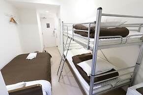 Oak Hotel Edo - Hostel