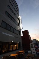 Oak Hotel Edo - Hostel