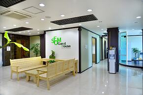 Seom Guesthouse - Hostel