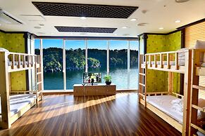 Seom Guesthouse - Hostel