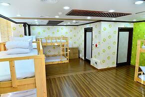 Seom Guesthouse - Hostel