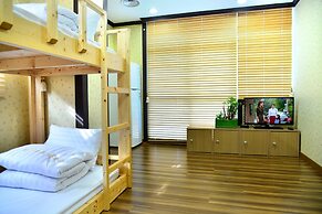 Seom Guesthouse - Hostel