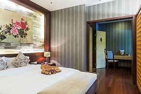 Phoenix Hotspring Resort