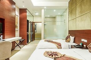 Phoenix Hotspring Resort