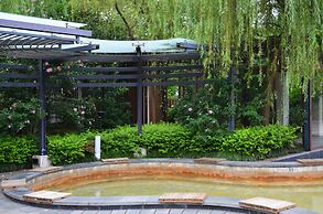 Phoenix Hotspring Resort