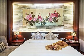 Phoenix Hotspring Resort