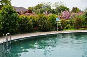 Phoenix Hotspring Resort