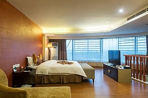 Phoenix Hotspring Resort