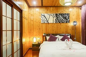 Phoenix Hotspring Resort