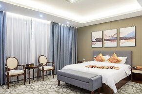 Phoenix Hotspring Resort