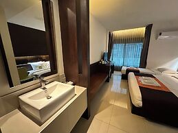 Collection O The Bangkok Airport Link Suite