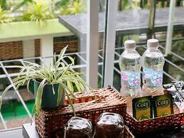 LILAC COTTAGE HOMESTAY