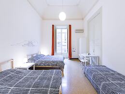 Mamamia Hostel and Guesthouse