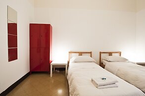 Mamamia Hostel and Guesthouse