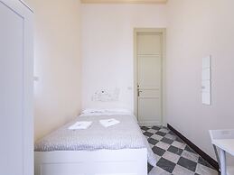 Mamamia Hostel and Guesthouse