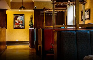 Harper's Steakhouse with Rooms, Haslemere