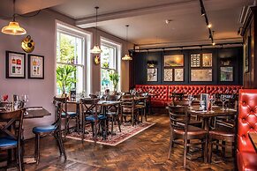 Harper's Steakhouse with Rooms, Haslemere