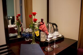 Sofia Suite Hotel Danang