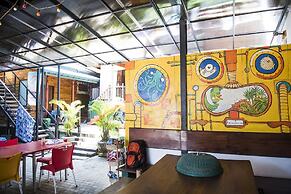 Hangover Hostels at Mirissa