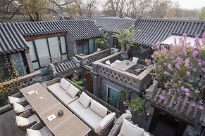 Beijing Le Zai Nan Luo Gu Xiang Wang Fu Jing Forbidden City Courtyard 