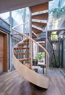 Beijing Le Zai Nan Luo Gu Xiang Wang Fu Jing Forbidden City Courtyard 