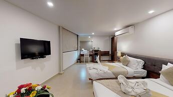 Shivas Gateway Airport Road