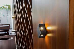 Shivas Gateway Airport Road