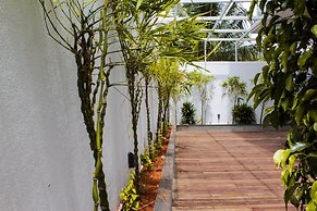 Shivas Gateway Airport Road