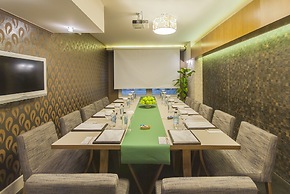 Arwen Premium Residence