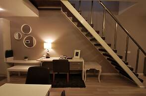 Arwen Premium Residence