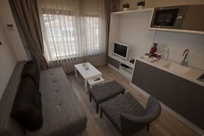 Arwen Premium Residence