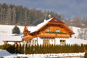 Sonnenchalets Mariapfarr