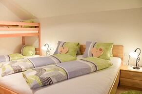 Sonnenchalets Mariapfarr