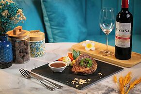 Silk River Hoi An Hotel & Spa