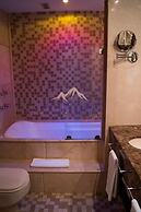 Laje de Pedra Mountain Village Prime