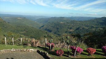 Laje de Pedra Mountain Village Prime