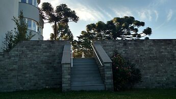 Laje de Pedra Mountain Village Prime