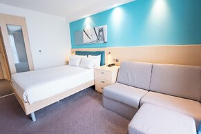 Hampton by Hilton Bristol Airport