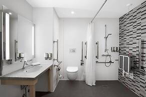 Hampton by Hilton Bristol Airport