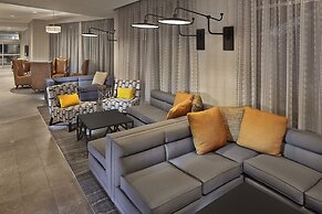 Hyatt Place Chapel Hill / Southern Village