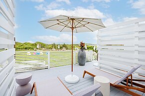 Hero Beach Club