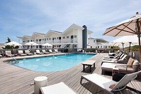 Hero Beach Club