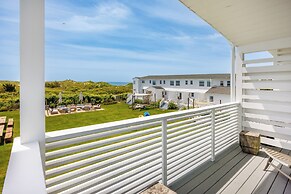 Hero Beach Club