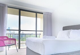 River Plaza Apartments